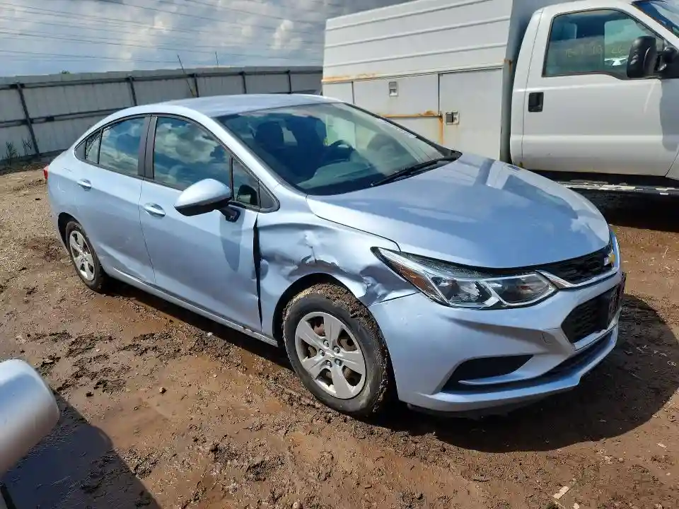 1G1BC5SM1H7142513 2017 CHEVROLET CRUZE-3
