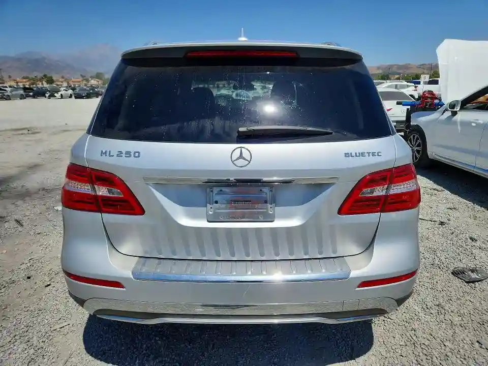 4JGDA0EB9FA520785 2015 MERCEDES-BENZ M-CLASS-5
