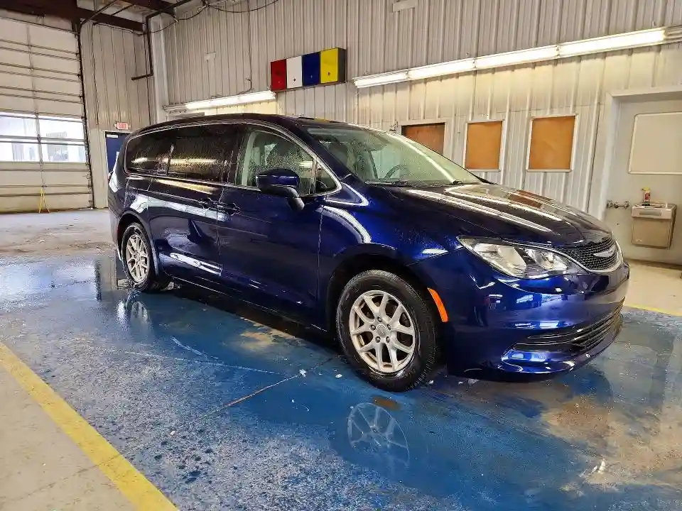 2C4RC1DG2HR587492 2017 CHRYSLER PACIFICA-3