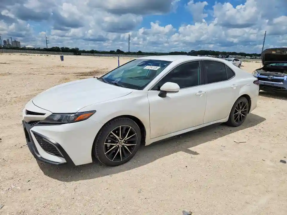 4T1T11AKXNU658193 2022 TOYOTA CAMRY-0