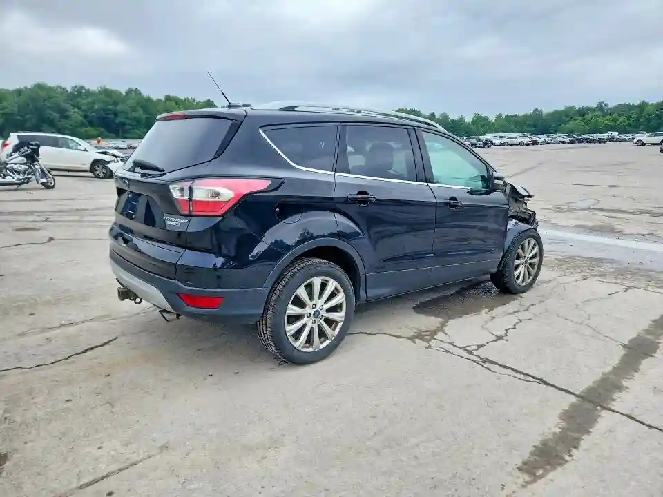 1FMCU9J9XHUB97889 2017 FORD ESCAPE-2