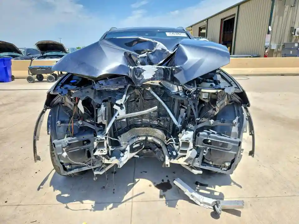 5UX43DP03N9M51348 2022 BMW X3-4
