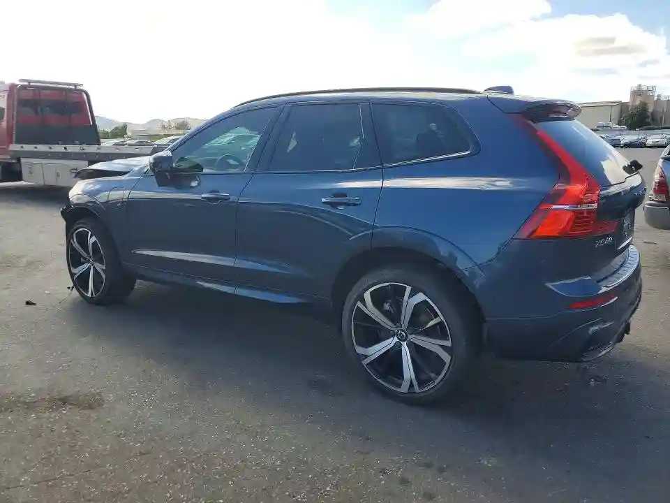 YV4BR0DM4N1910597 2022 VOLVO XC60-1