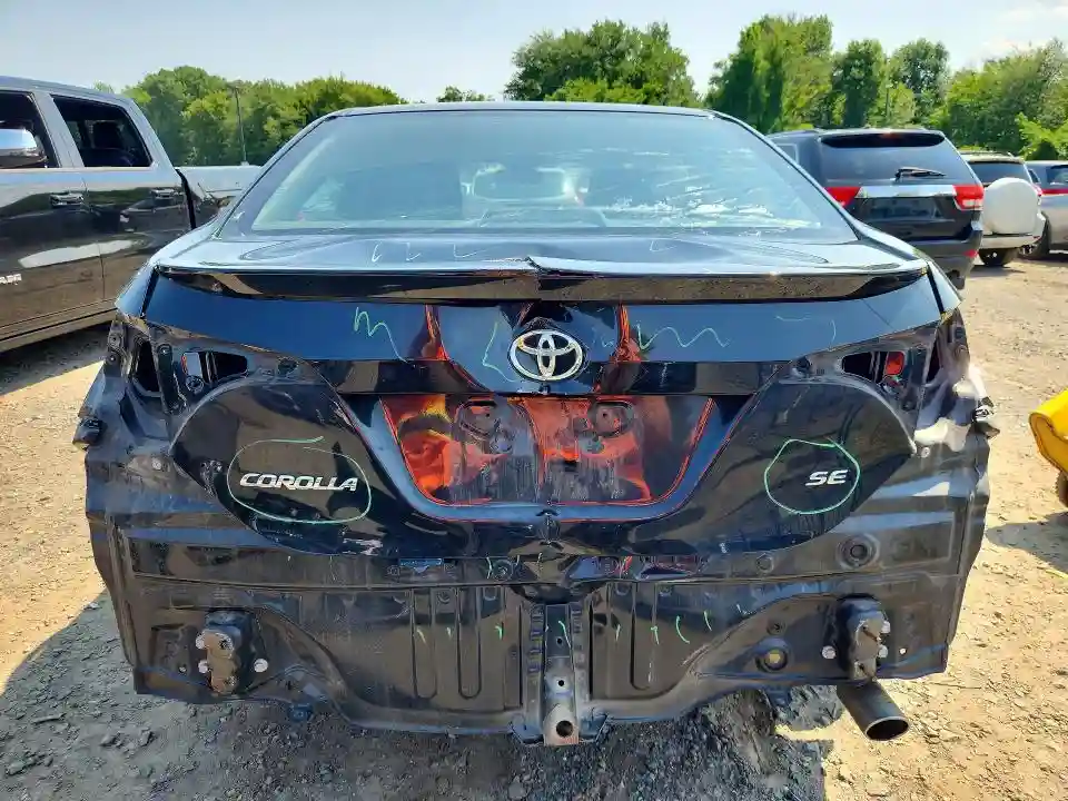 2T1BURHE1JC063794 2018 TOYOTA COROLLA-5