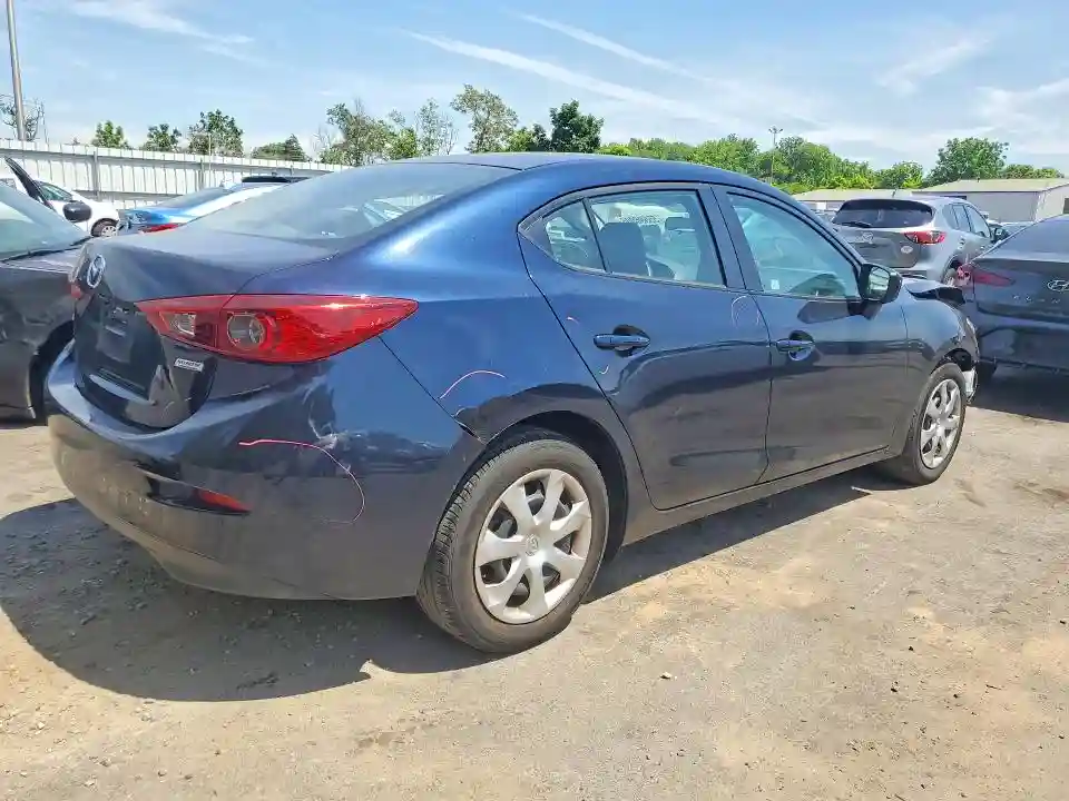 JM1BM1T79G1298323 2016 MAZDA 3-2