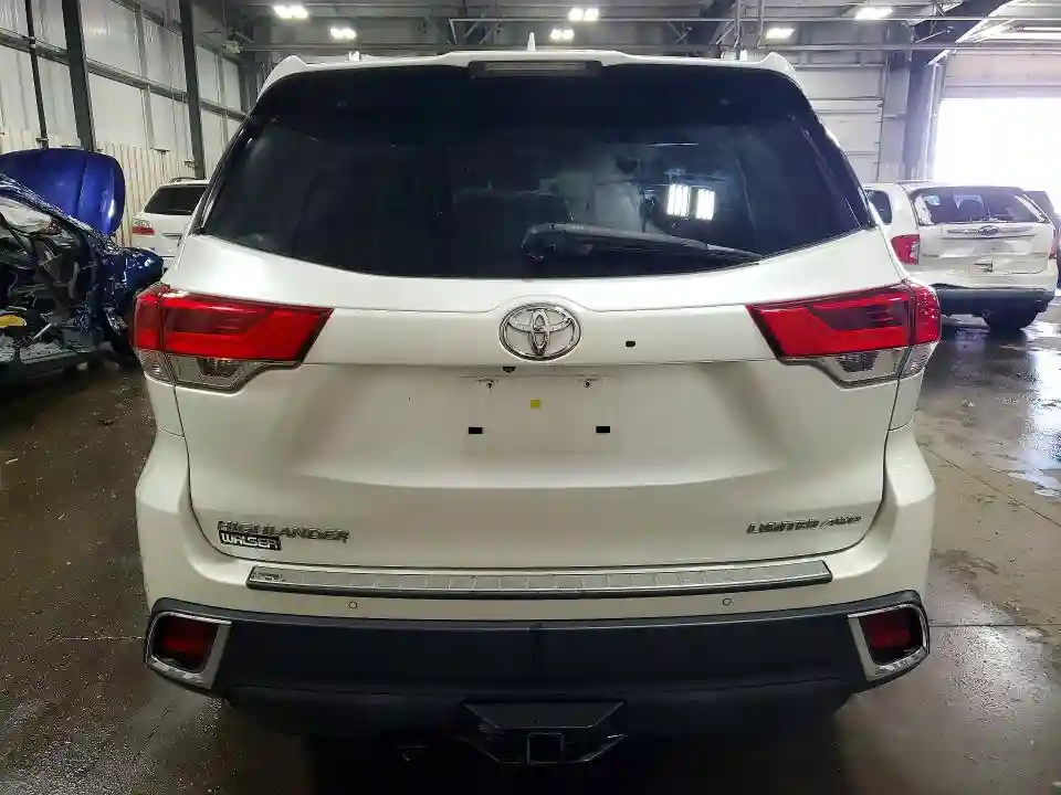 5TDDZRFH6JS814080 2018 TOYOTA HIGHLANDER-5