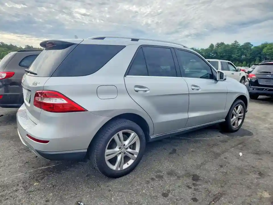 4JGDA5HB6FA512524 2015 MERCEDES-BENZ M-CLASS-2
