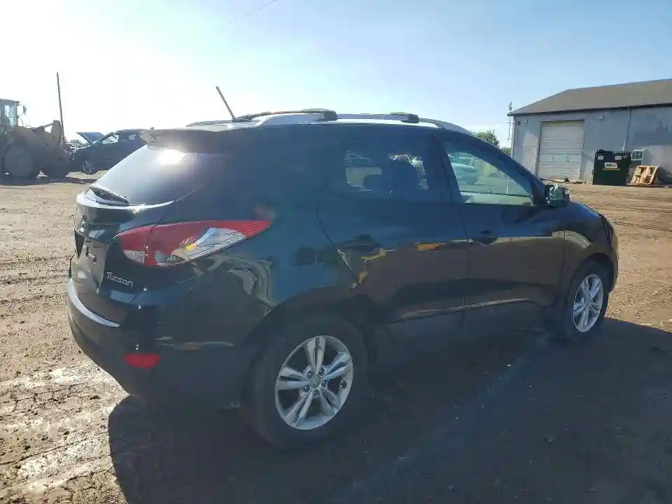 KM8JU3AC6DU702451 2013 HYUNDAI TUCSON-2