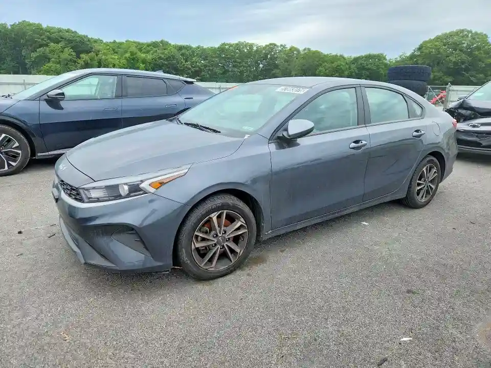 3KPF24AD4PE614743 2023 KIA FORTE LXS-0