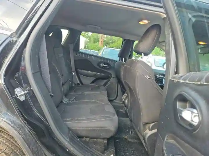 1C4PJMCS1FW792648 2015 JEEP CHEROKEE-5