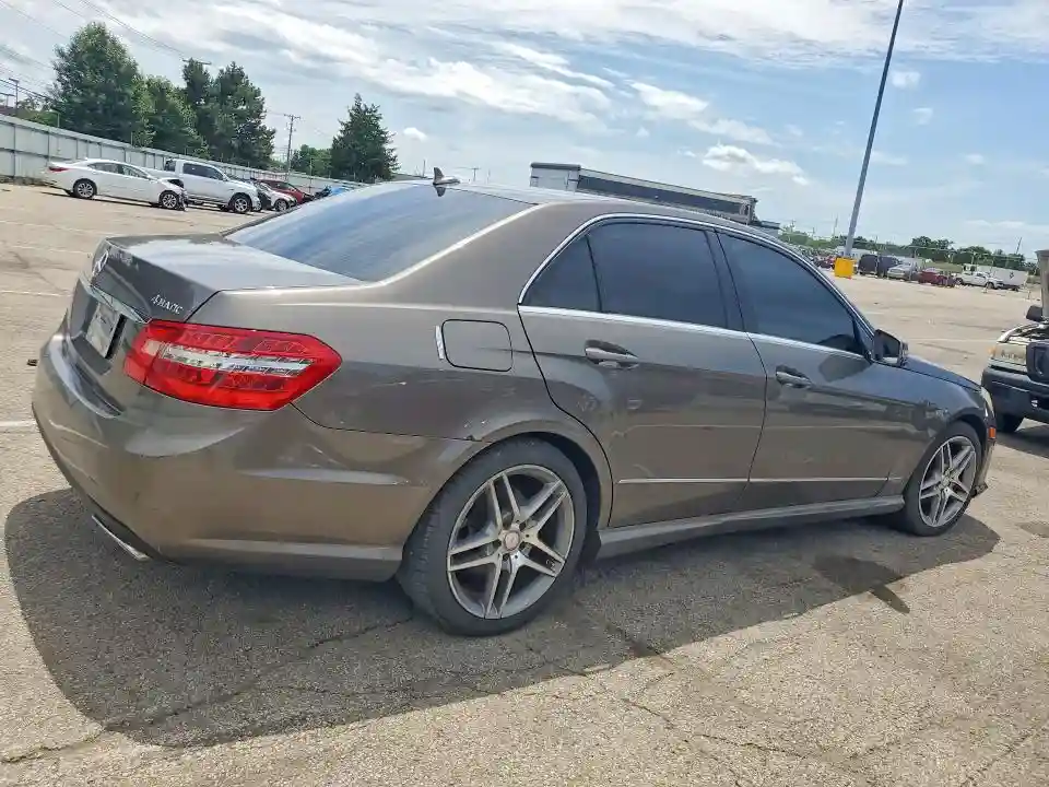 WDDHF8HB5AA096313 2010 MERCEDES-BENZ E-CLASS-2