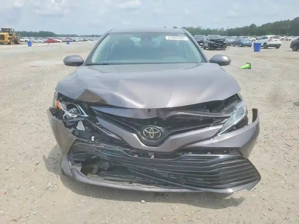 4T1C11AK2LU945332 2020 TOYOTA CAMRY-4