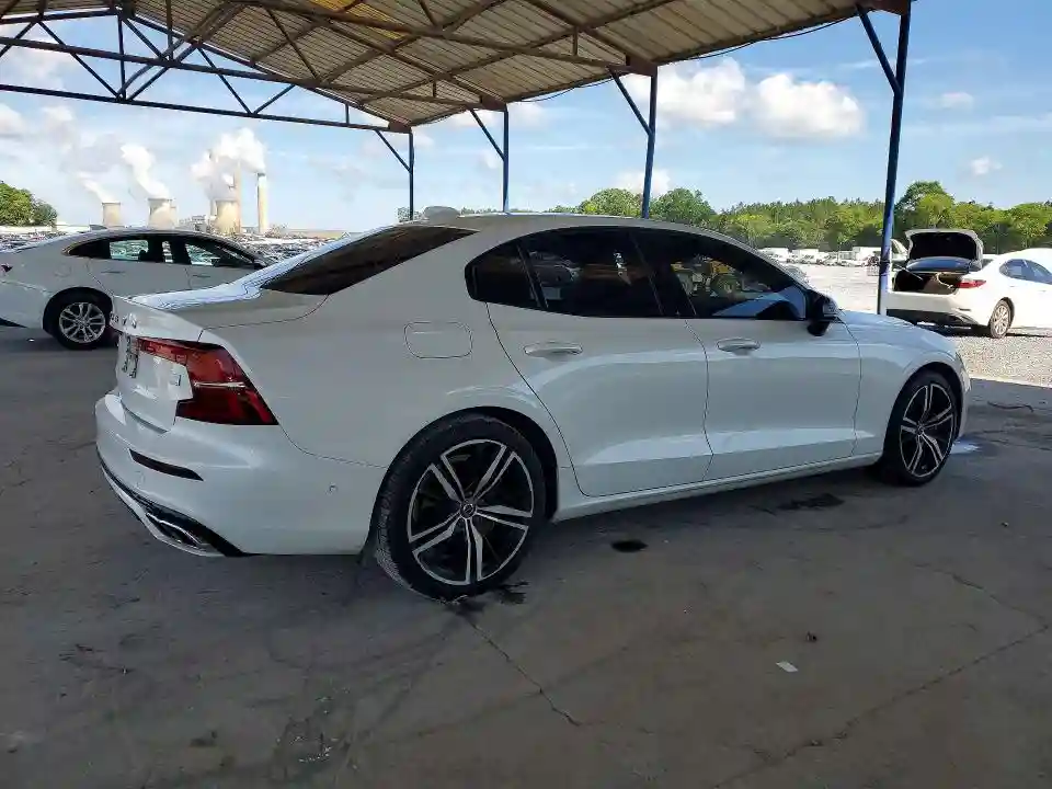 7JRBR0FM1MG095854 2021 VOLVO S60-2