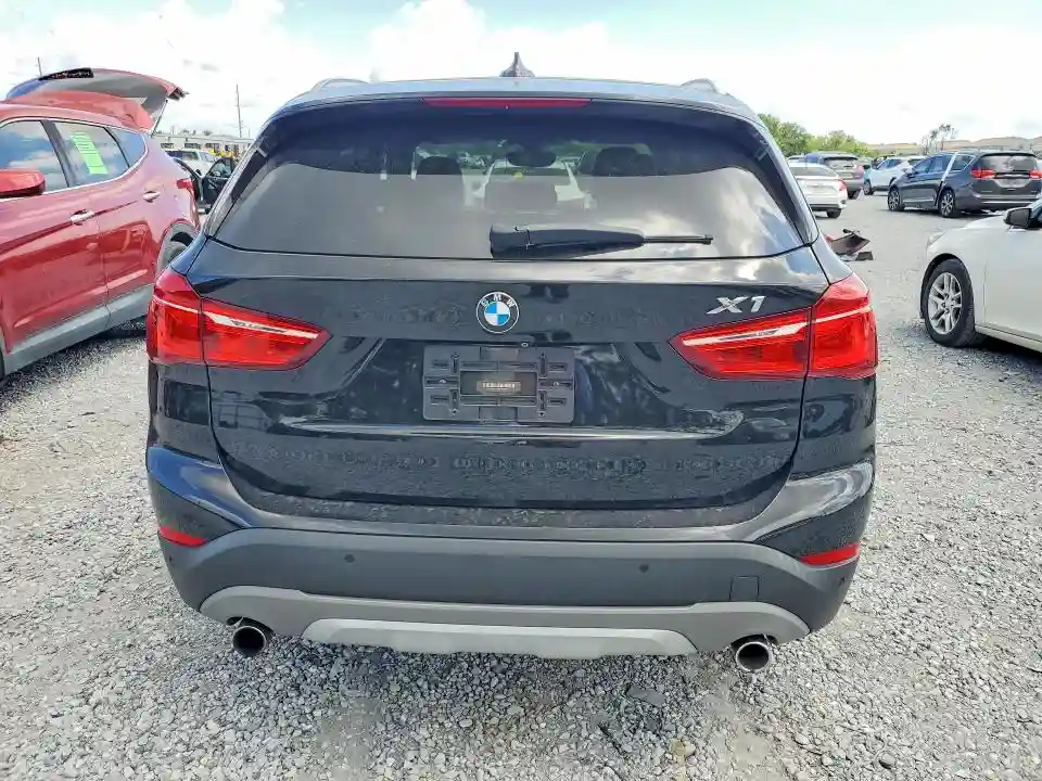 WBXHT3Z39H4A56277 2017 BMW X1-5