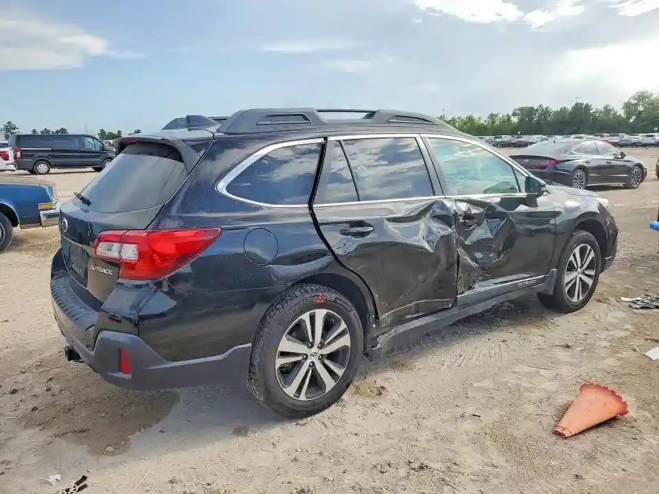 4S4BSANC1J3351880 2018 SUBARU OUTBACK-2