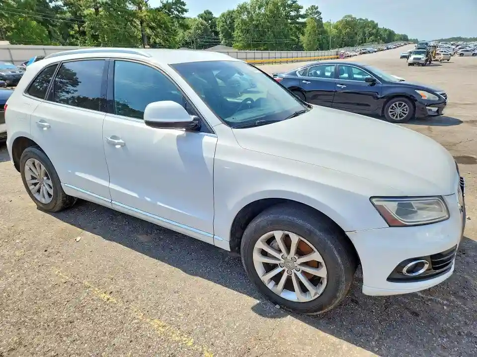 WA1CFAFP6FA065454 2015 AUDI Q5-3