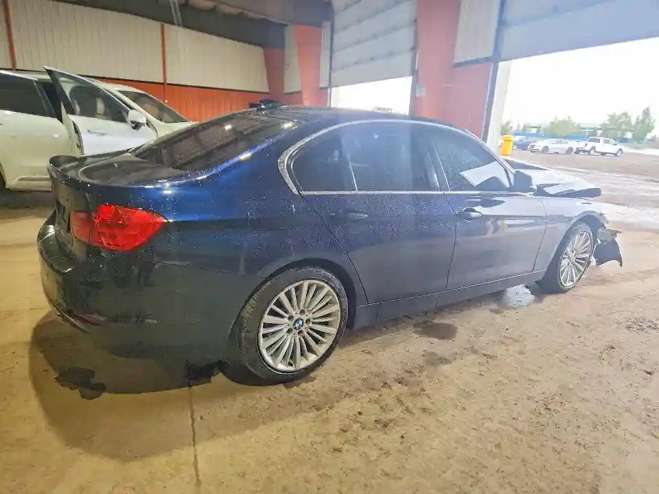 WBA3D5C5XFKX99916 2015 BMW 3 SERIES-2