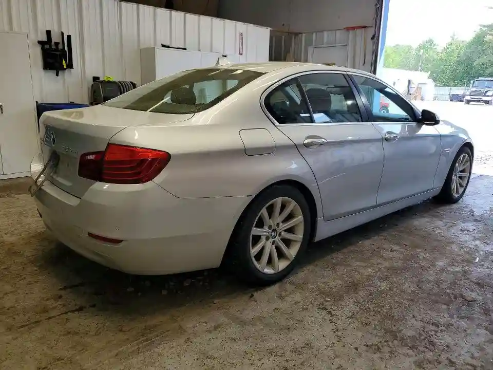 WBAFV3C51ED684087 2014 BMW 5 SERIES-2