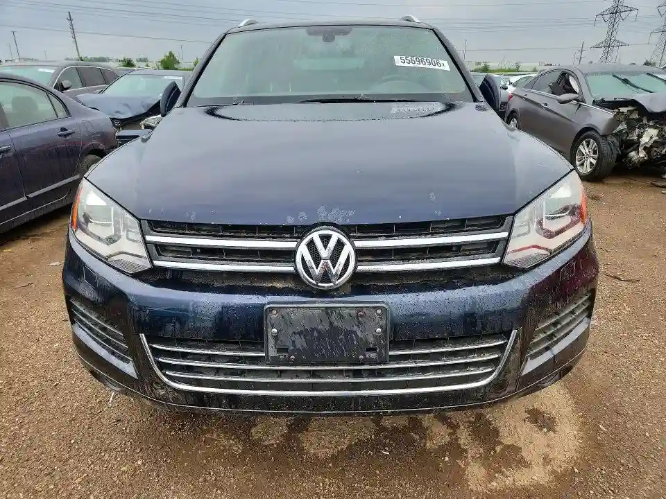 WVGEP9BP4ED011787 2014 VOLKSWAGEN TOUAREG-4