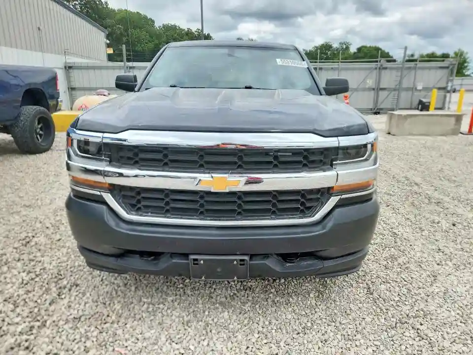 1GCVKNEC5JZ324364 2018 CHEVROLET SILVERADO-4