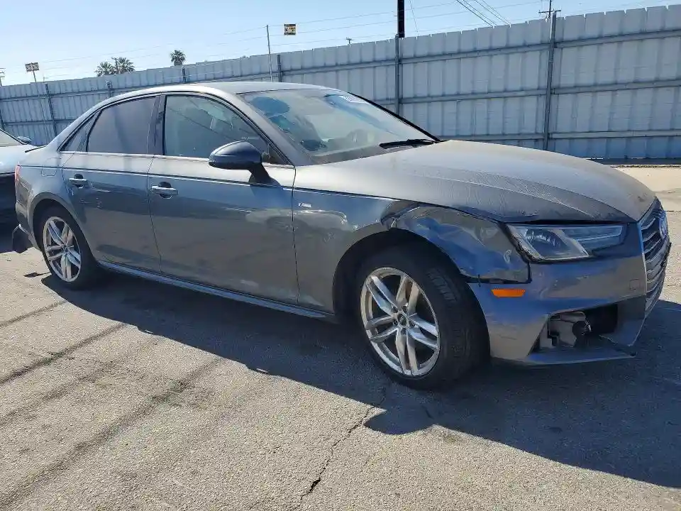 WAUKMAF48HN042490 2017 AUDI A4-3