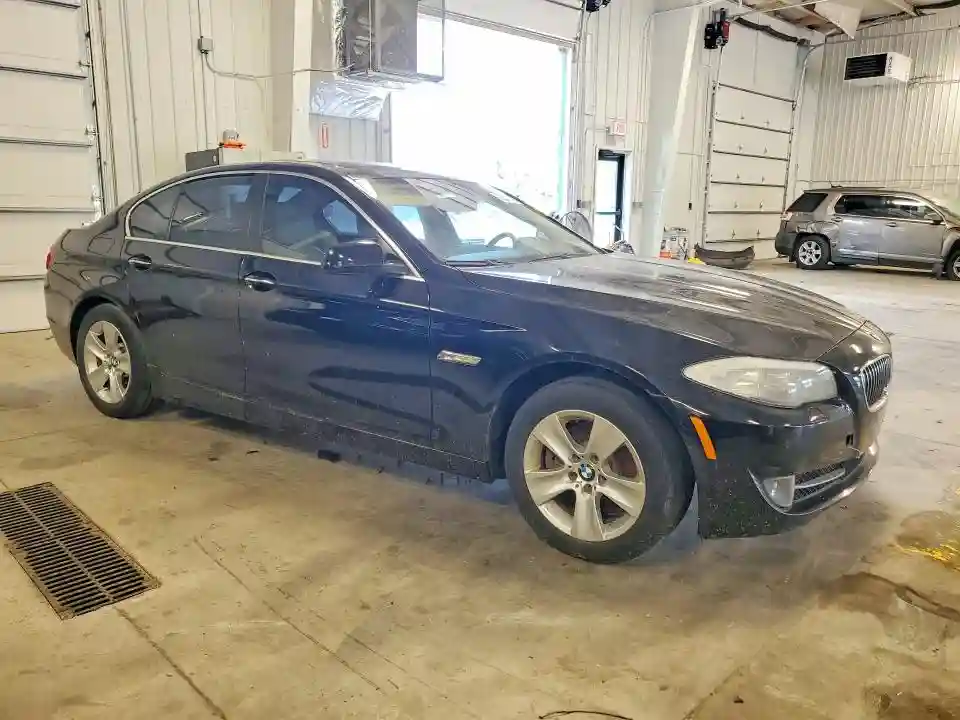 WBAXH5C54DD112050 2013 BMW 5 SERIES-3