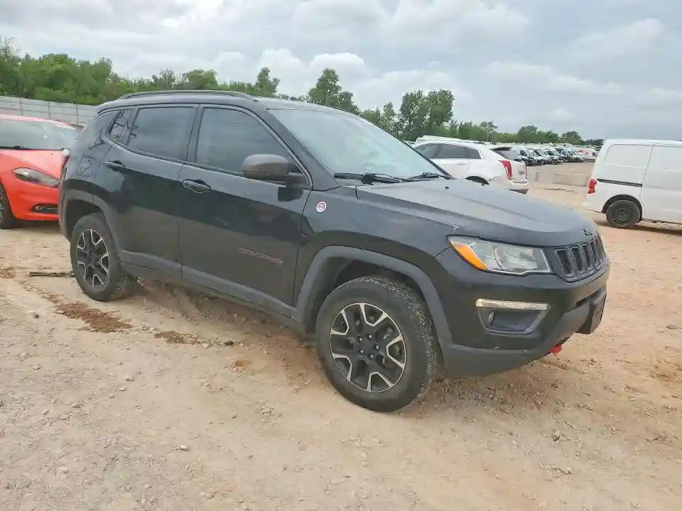 3C4NJDDB3LT233299 2020 JEEP COMPASS-3