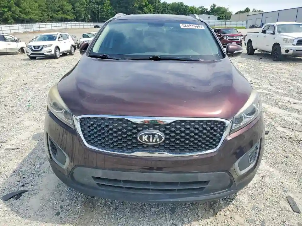 5XYPG4A52GG011095 2016 KIA SORENTO-4