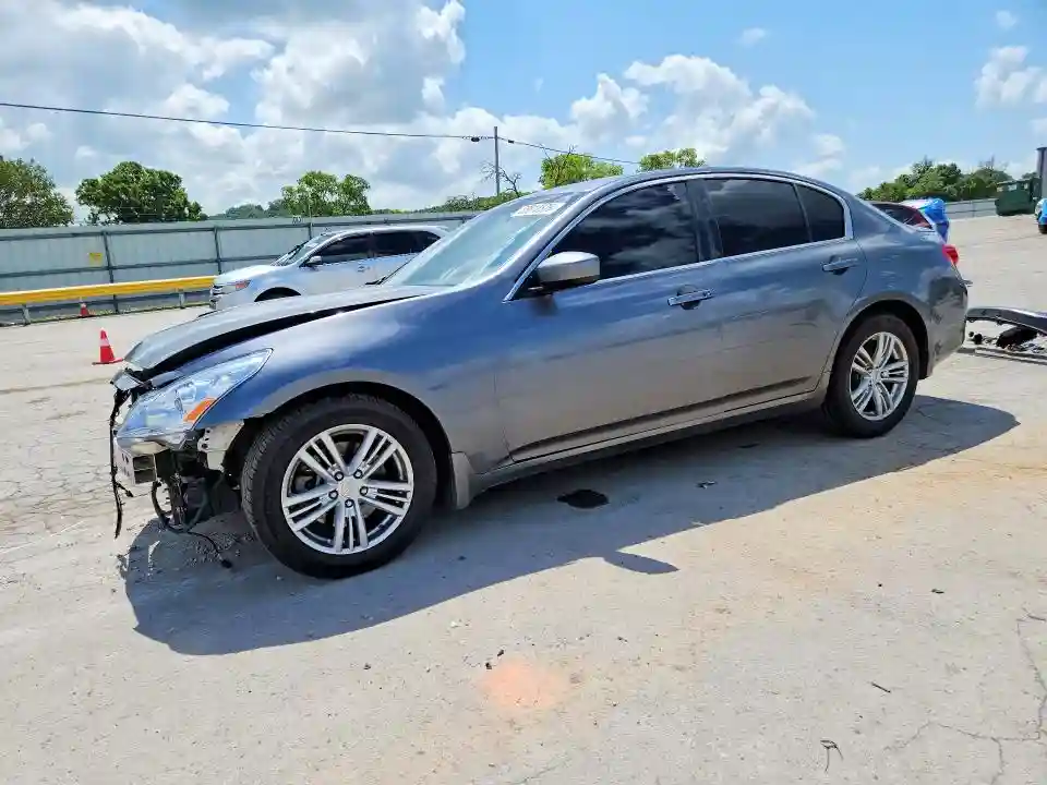 JN1CV6AR4FM523301 2015 INFINITI Q40-0
