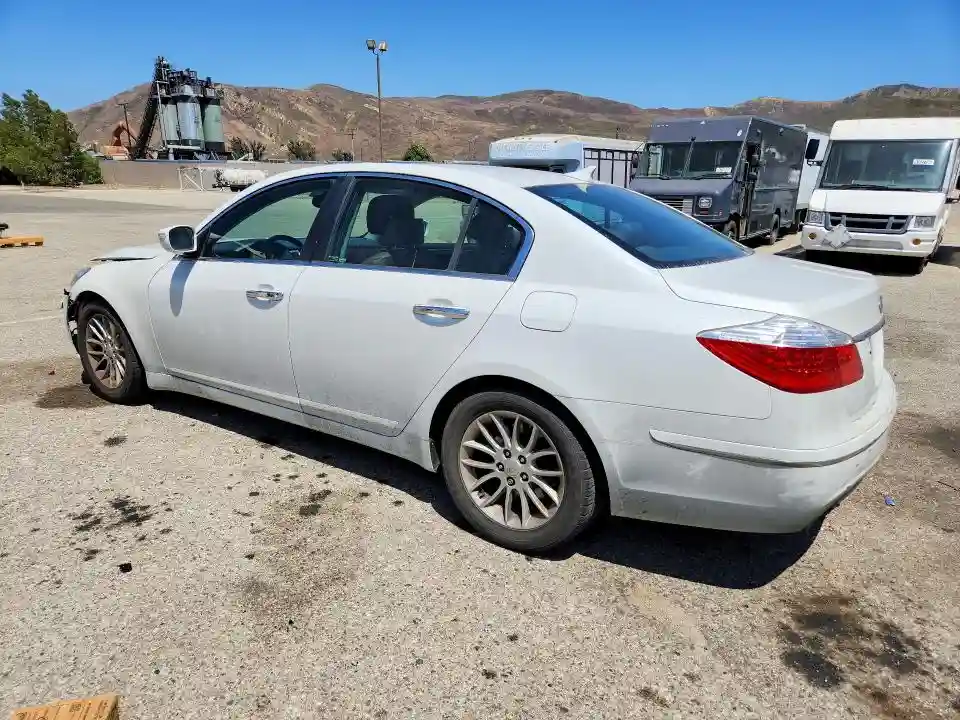 KMHGC4DE0BU115790 2011 HYUNDAI GENESIS-1