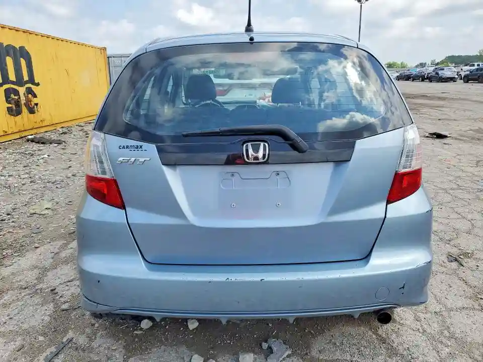JHMGE8H36BC021688 2011 HONDA FIT-5