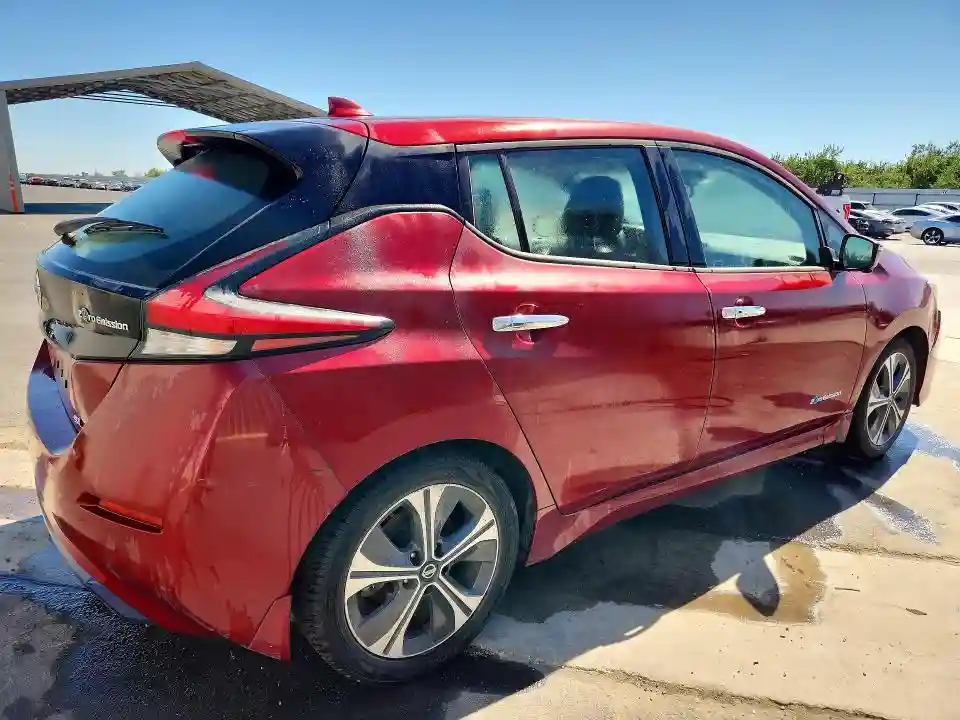 1N4AZ1CP3JC301571 2018 NISSAN LEAF-2