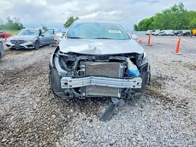 1GYKNCRS2JZ149114 2018 CADILLAC XT5-4
