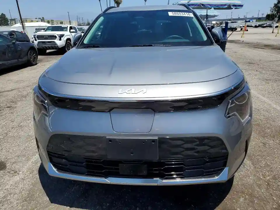KNDCR3L18S5145429 2025 KIA-4
