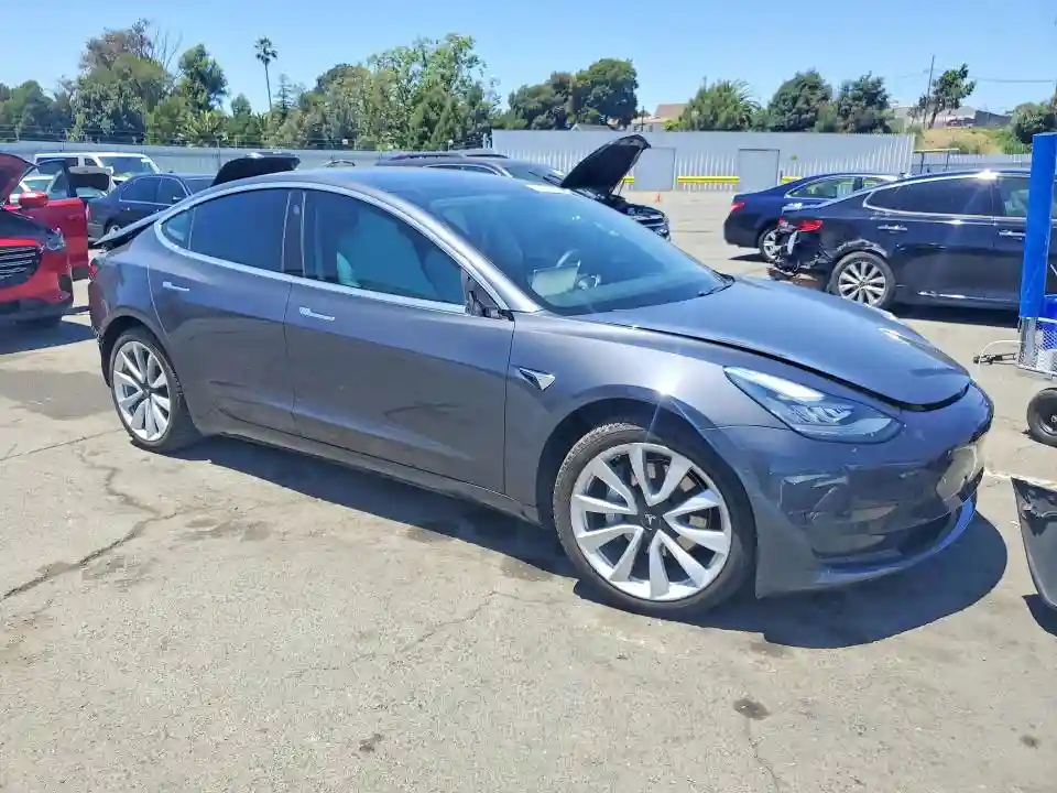 5YJ3E1EBXKF465193 2019 TESLA MODEL 3-3
