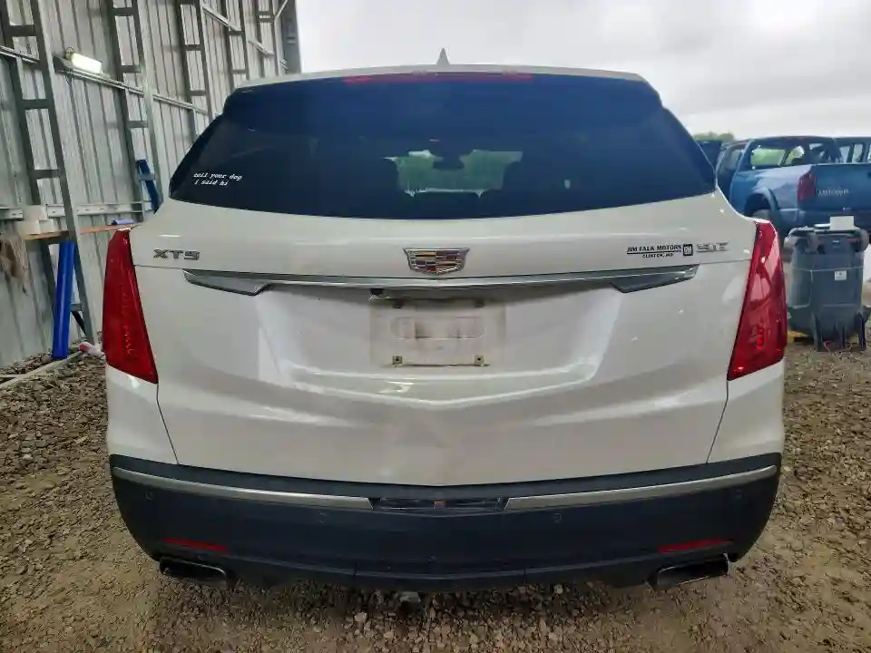 1GYKNCRS0HZ139711 2017 CADILLAC XT5-5