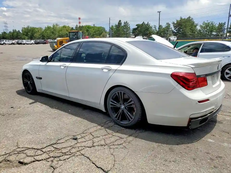 WBAKB8C50CC962615 2012 BMW 7 SERIES-1