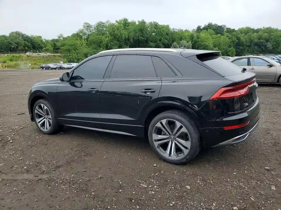 WA1CVAF1XLD007985 2020 AUDI Q8-1
