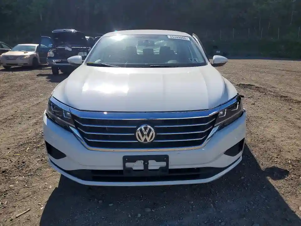 1VWAA7A37MC013008 2021 VOLKSWAGEN PASSAT-4