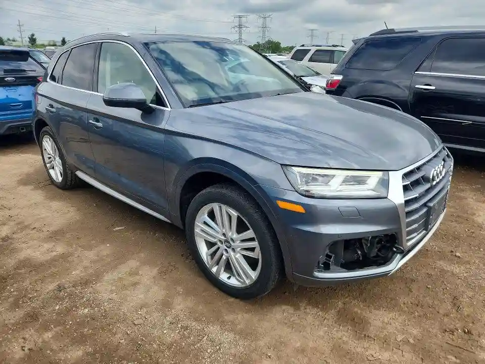 WA1BNAFY9J2142036 2018 AUDI Q5-3
