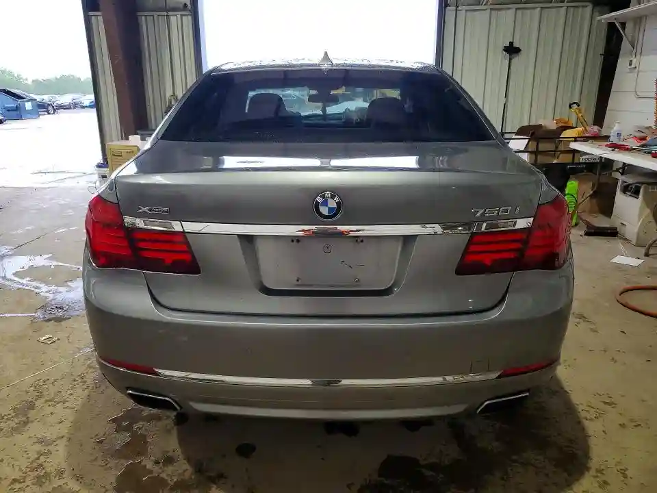 WBAYB6C58DD223728 2013 BMW 7 SERIES-5