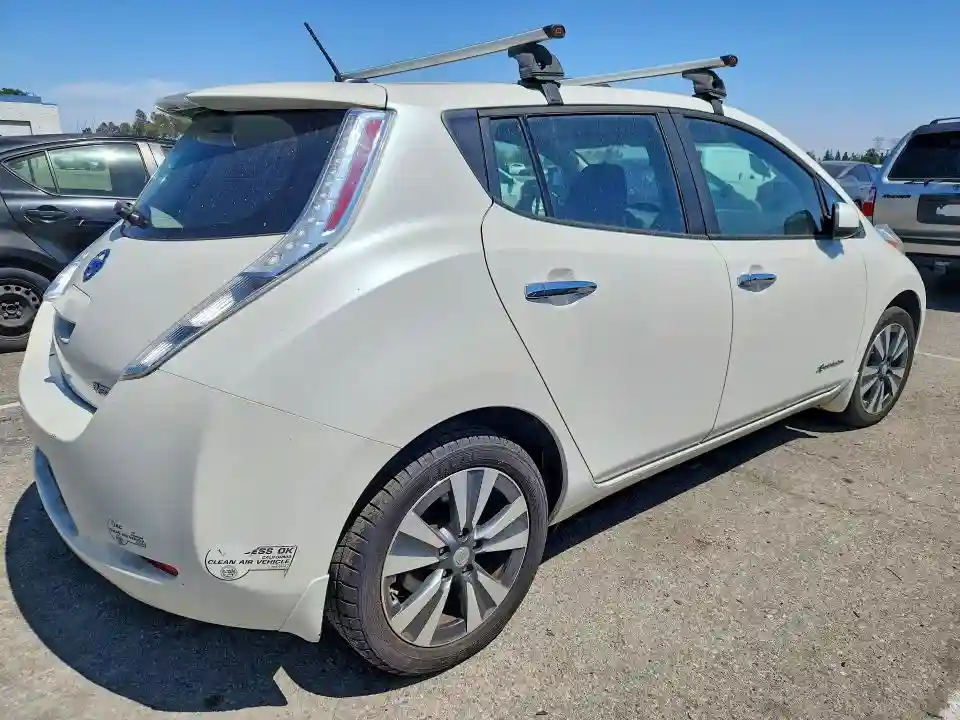 1N4BZ0CP8GC302206 2016 NISSAN LEAF-2