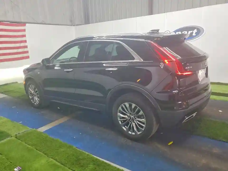 1GYFZCR4XRF213291 2024 CADILLAC XT4-1