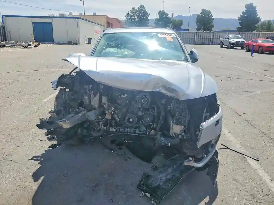 WA1BNAFY1K2097837 2019 AUDI Q5-4