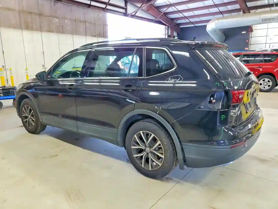 3VV2B7AX5KM150792 2019 VOLKSWAGEN TIGUAN-1