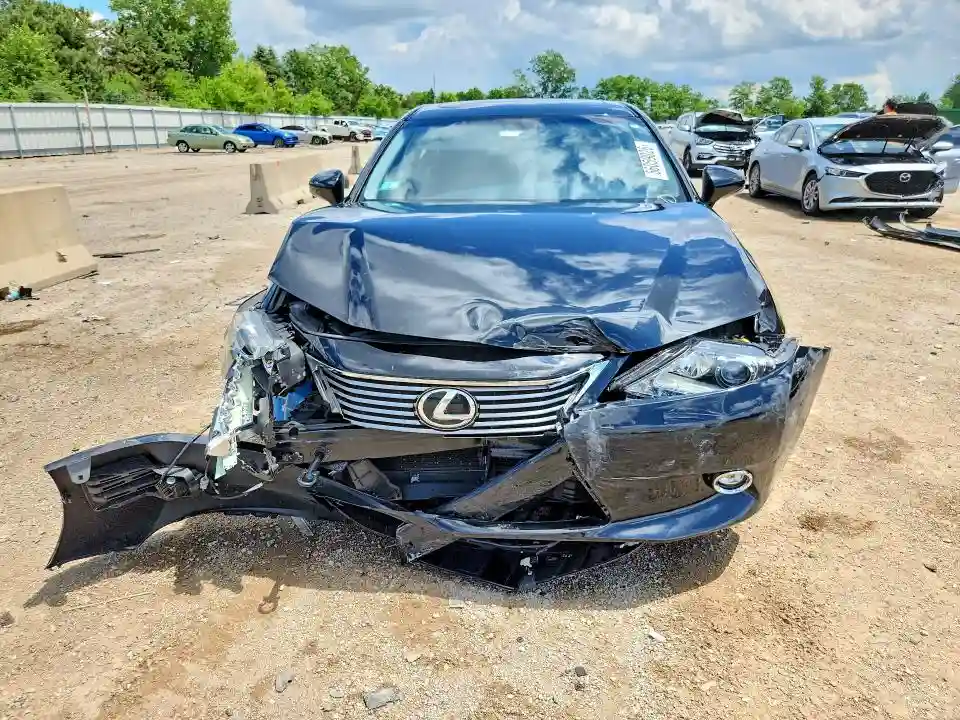 JTHBK1GG5F2208303 2015 LEXUS ES-4