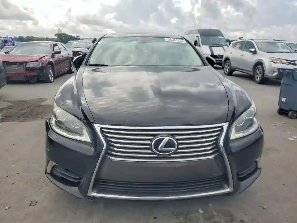 JTHBL5EF9D5115052 2013 LEXUS LS460-4