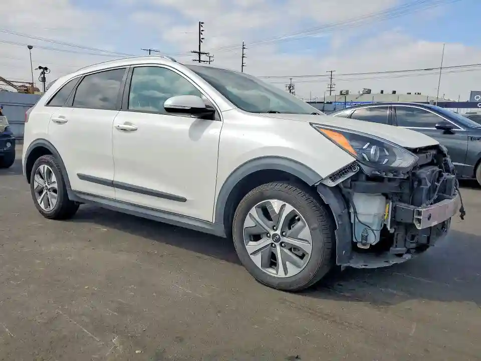 KNDCC3LGXL5039927 2020 KIA NIRO-3
