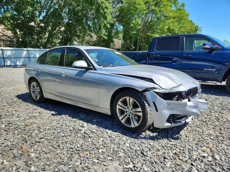 WBA8E3G58GNT75104 2016 BMW 3 SERIES-3