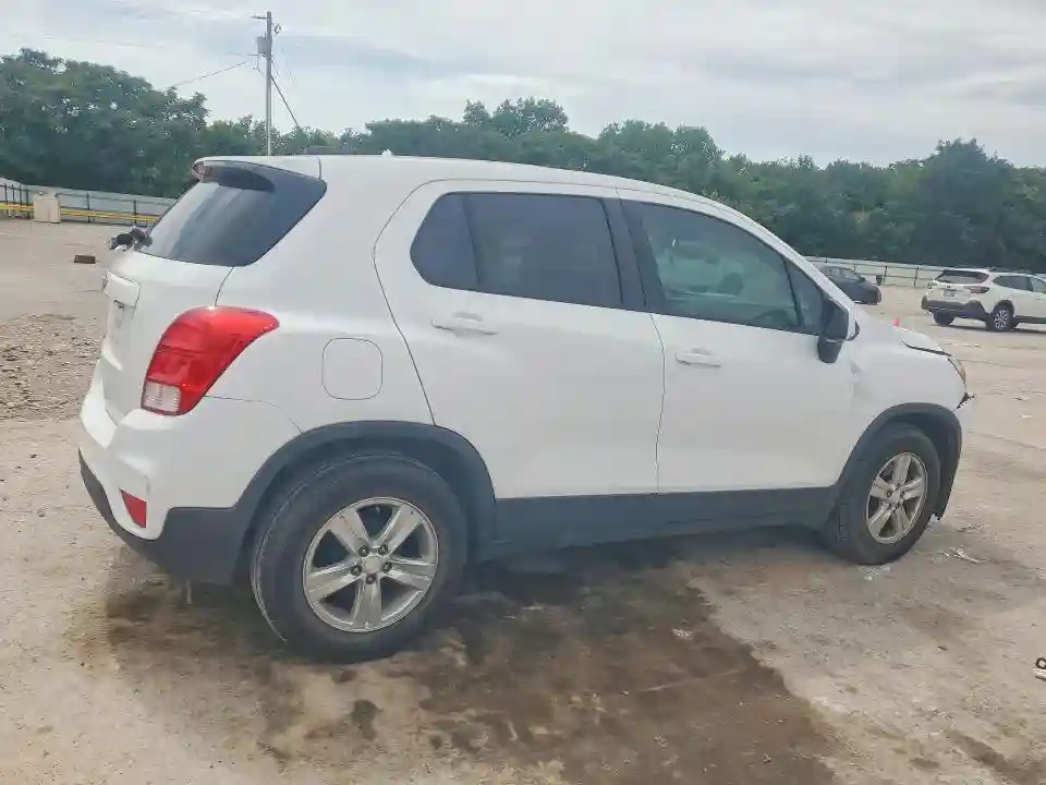 3GNCJKSBXLL172622 2020 CHEVROLET TRAX-2